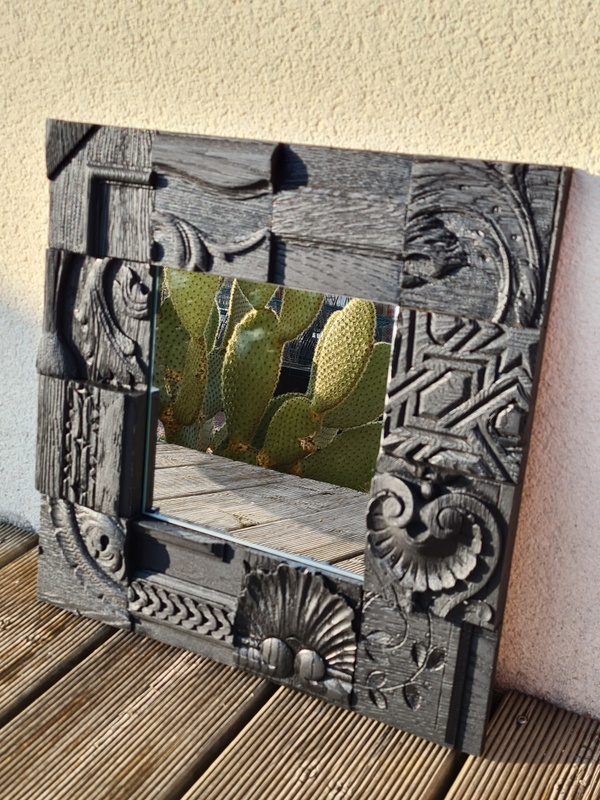 miroir noir upcycling meubles en bois dans le 17